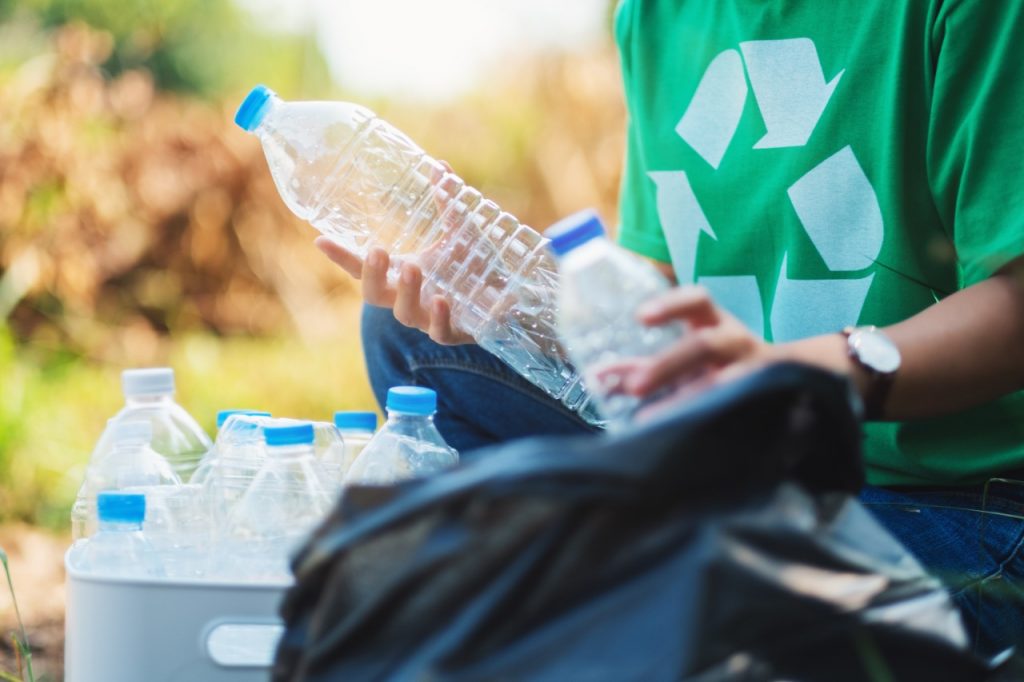 Geri Dönüştürülmüş Plastik Atıklardan Yapılan Ev ve Yaşam Aksesuarları